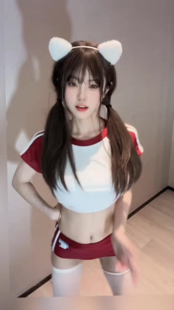 乔妹微密圈视频全集，给乔买裙子的独特文化体验