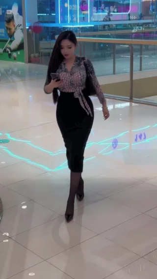 我是洋洋本人真名揭秘，她的身份背后究竟有何故事？