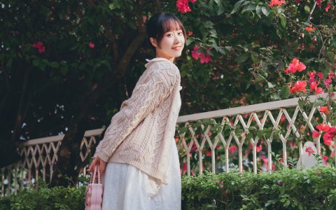 木棉棉OwO《花与少女》 – YiTuYu艺图语