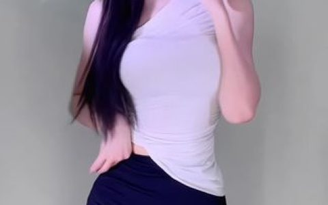 网易CC奶尤西瓜双视角热舞,多角度欣赏她的魅力