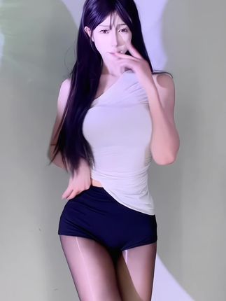 网易CC奶尤西瓜双视角热舞，多角度欣赏她的魅力