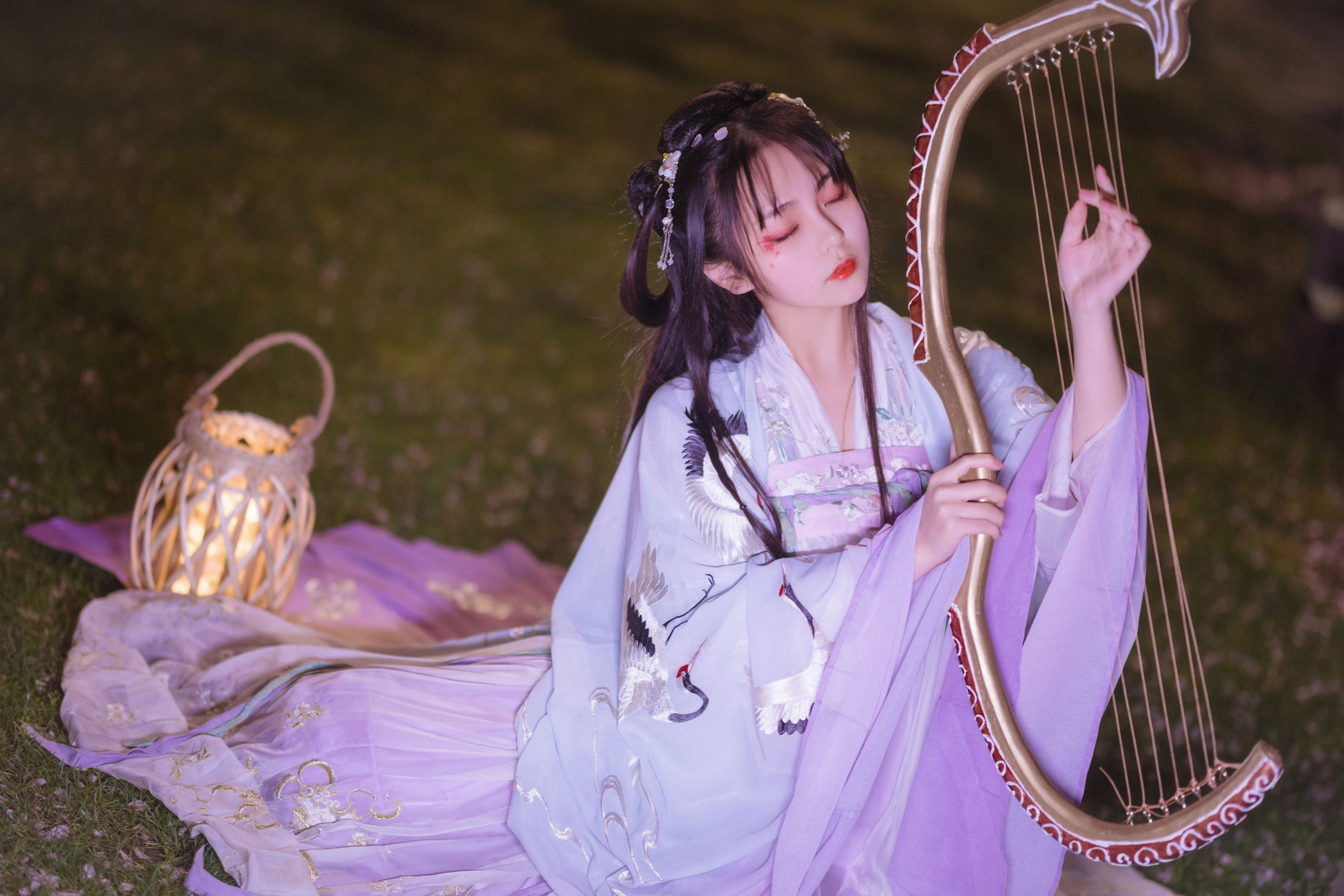 [YiTuYu艺图语] 阡墨红尘《夜樱》 好看的4K高清无水印纯欲妹子意境唯美写真完整版图集
