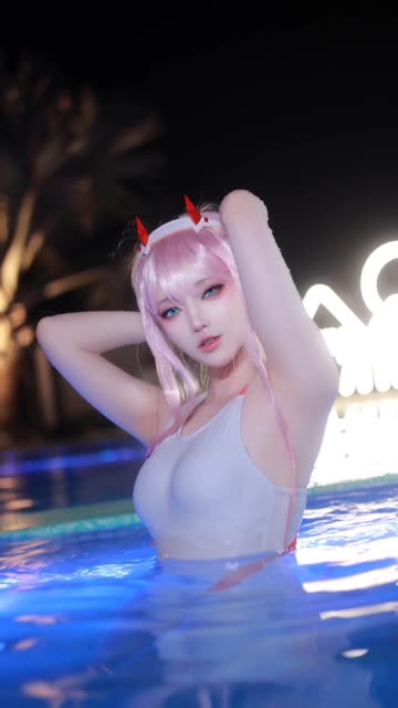 cos魔法少女伊莉雅cos正片@G44不会受伤，g44不会受伤图集后期修饰出来的效果都非常的好看