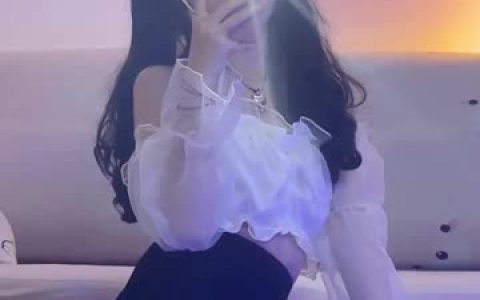 燕儿顶胯舞视频全集,燕儿的经典舞姿为何引发热议?