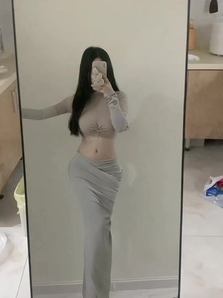 小芋泥yyy的微密圈作品，她的时尚资源如何展示个性风采？