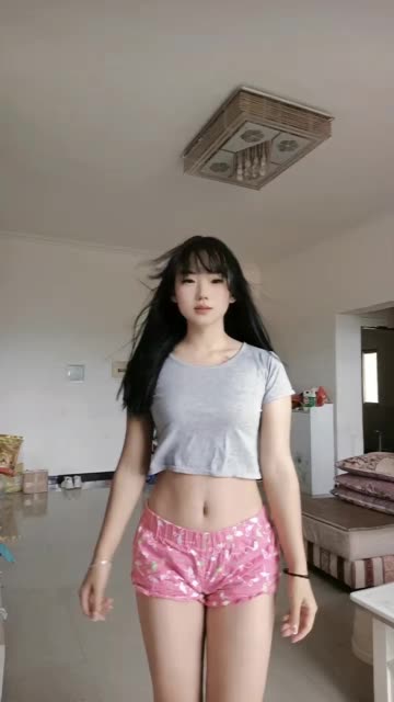 网易CC小微微古装舞蹈，为什么她的古装舞蹈如此火爆？