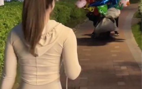 觅圈月球造梦家健身效果如何？粉丝称赞身材绝佳
