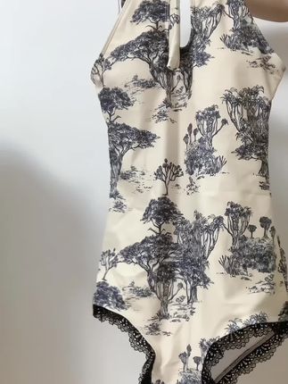 小芋泥yyy最新微密圈资源分享，她的内容是否能带来时尚灵感？