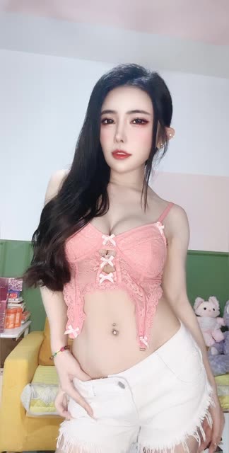 快手网红雪儿baby从草根到巨星，一段励志的成长故事