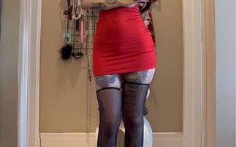 抖音网红卡通百科老王的擦边视频大放送,付费内容是否值得?内容流出揭秘