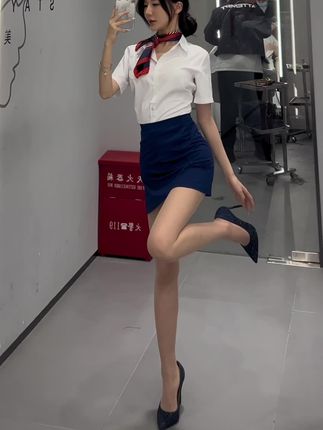 黎允熙baby直播回放精彩瞬间全记录，黎允熙baby国外抖音账号信息揭秘