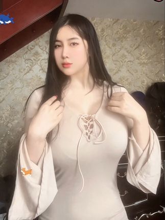 冰泉女神生活趣事，分享她生活中的搞笑与感人瞬间