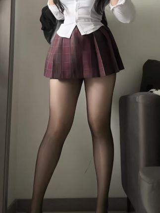 秋秋不要吃鱼微密圈图集梨型身材的迷人魅力，小蓝鸟资源在哪下载？