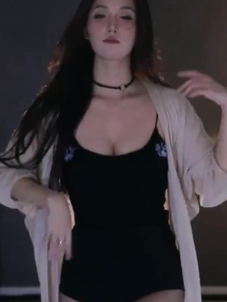 斗鱼萌七如何定制舞蹈，探索如何为自己定制萌七专属舞蹈