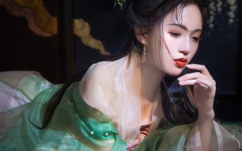 庭芜绿绝色 惊艳 美图 古典 美人 艺术 唯美 – YiTuYu艺图语