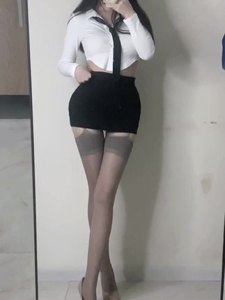 小芋泥yyy的微密圈作品，她的时尚资源如何展示个性风采？