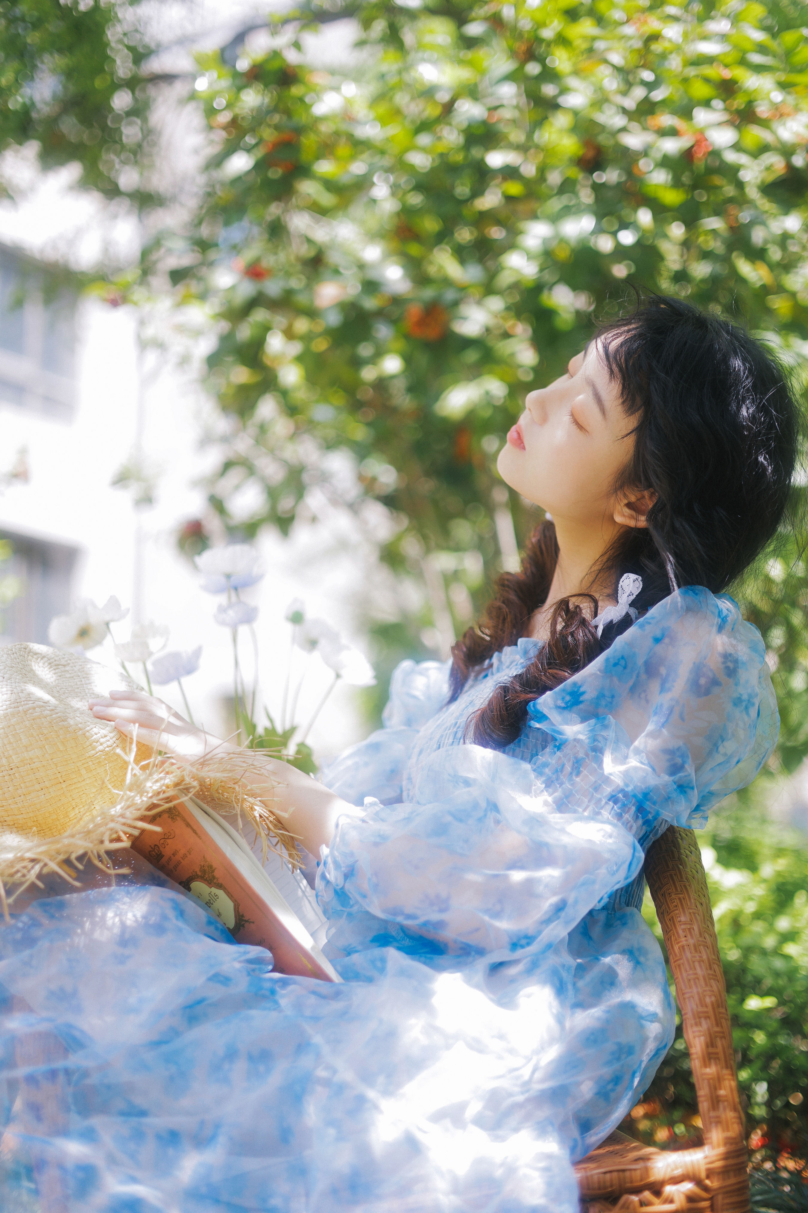 [YiTuYu艺图语] 芊芊《阳光与你》 好看的4K高清无水印纯欲妹子意境唯美写真完整版图集