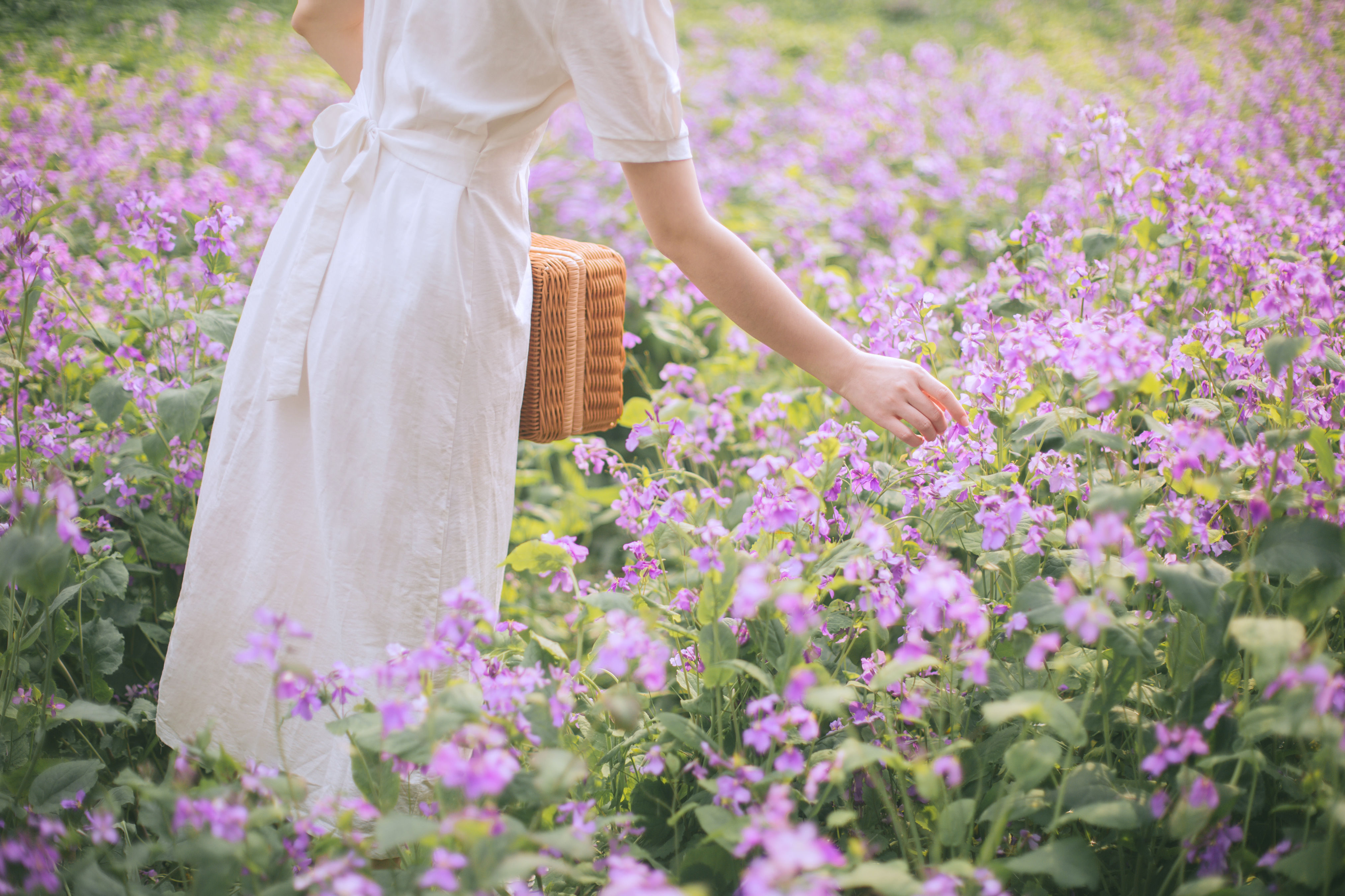 [YiTuYu艺图语] 我是金儿呀《One day in spring》 好看的4K高清无水印纯欲妹子意境唯美写真完整版图集