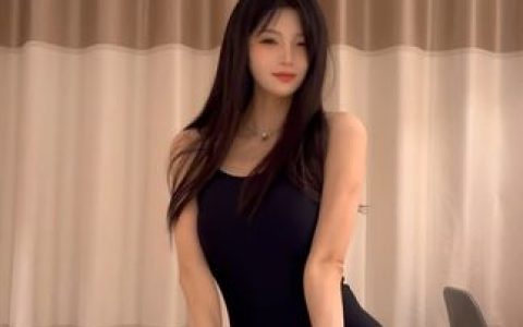 一只树懒宠物乐园分享,她的宠物视频为何如此温馨感人?