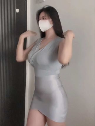 蒙蒙子直播间露真容，首次公开的真面目