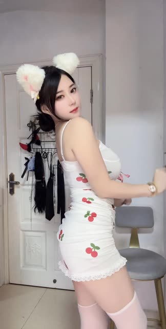 快手小奶球百万粉丝背后的故事，主播成名之路揭秘