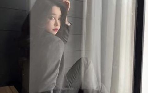 Sia不吃鱼微密圈照片,美丽魅力尽显