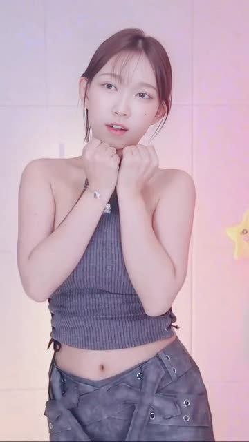 cc可可可宝儿定制合集曝光，土豪群定制舞蹈指南