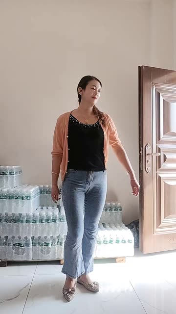CC胡椒透明装定制舞蹈微博，高端资源一览无遗