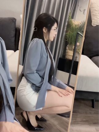琳lin私服定制穿搭解析，她的时尚秘诀是？