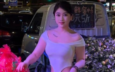 詹詹(詹妮)0220微密圈付费视图合集,最全素材免费下载