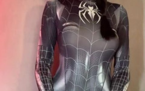 轩子巨二兔3000元定制视频,高价背后的故事