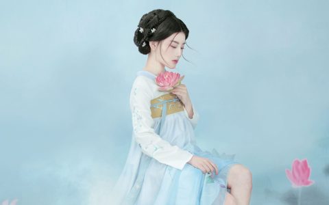 琴宝《荷间意》 – YiTuYu艺图语