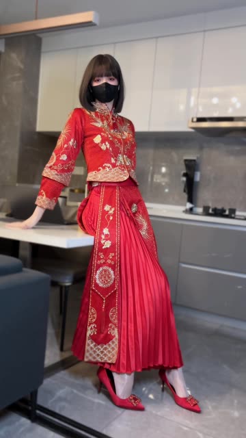 白龙猫女空姐造型大揭秘，时尚与专业并存，白龙猫女空姐穿搭，展现职场与魅力并存的气质
