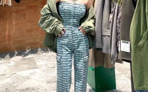 十万口草莓粥粥定制内容深度解析,万元定制背后的秘密