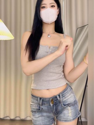 蓝云小园是什么梗？网络热议的背后故事
