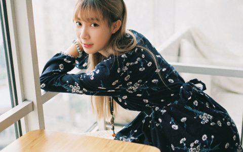 菀瑞《似夏未走》 – YiTuYu艺图语