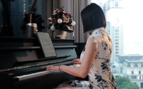 果儿 Victoria 爆火原因,颜值与才华的完美结合