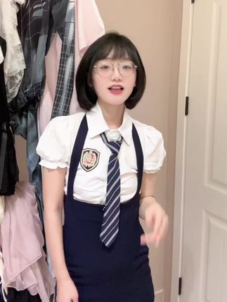 胜利的小生活JK装系列曝光，微密圈粉丝强烈推荐