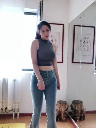 【快手主播】小阿姨透视整活热舞录屏比赛，展示你的舞蹈技巧