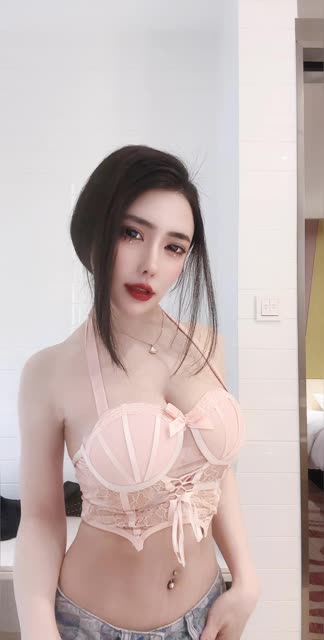 快手雪儿baby热舞精选合集，性感与优雅的完美结合