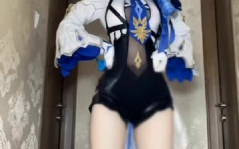 G44不会受伤cos蔚蓝档案,飞鸟马时性感可爱魅力