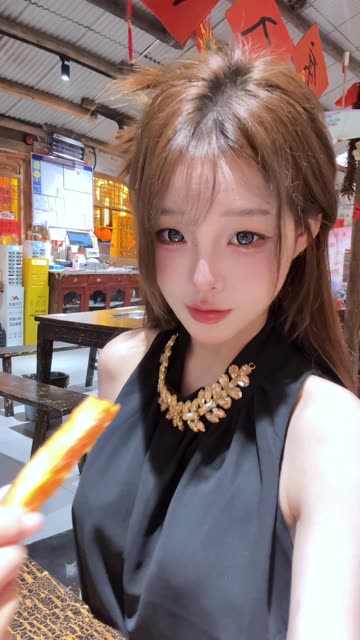 【抖音主播】你的泡泡紧身装热舞合集，最新视频分享