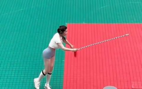 微密圈小猪不笨与猪小七是什么关系?猪小七圈内动态揭秘