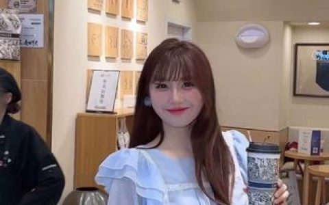 十万口草莓粥粥COS作品合集,最具个性的造型展示