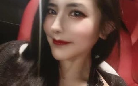 快手-雪儿baby浮力版,烧啊拿好纸巾