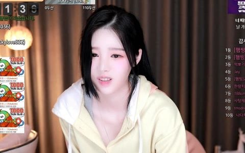 BJ黑珍珠女团的明星发展历程，从练习生到巨星BJ黑珍珠女团成员的成长故事，超越梦想