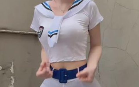小马漫漫直播素颜全纪录,小马漫漫直播素颜照曝光,网友如何评价她?