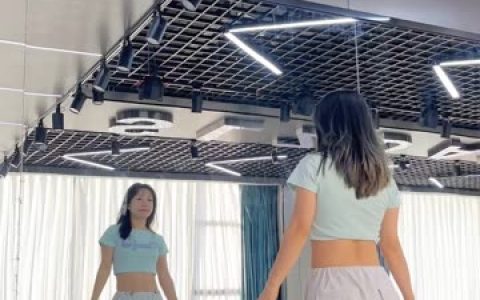 CC小吴同学定制舞蹈作品集,独家内容抢先看