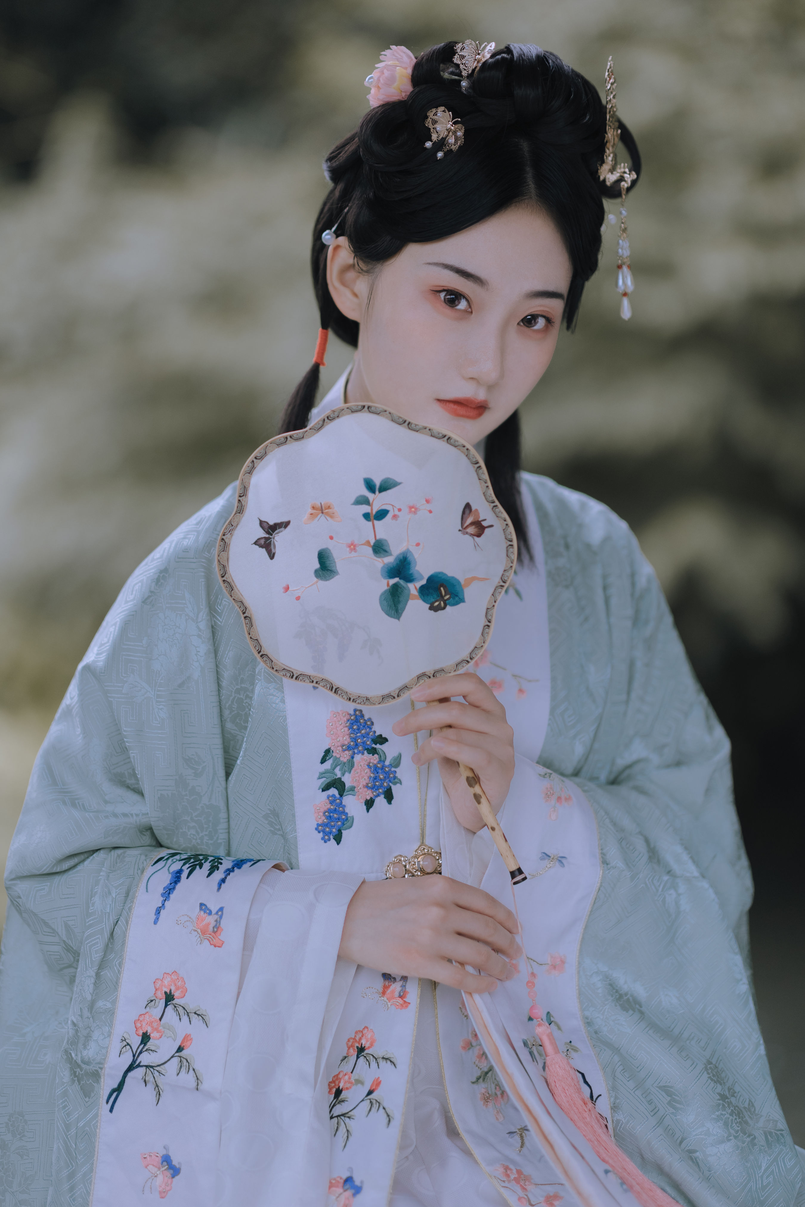 [YiTuYu艺图语] Rider《宿雨初霁》 好看的4K高清无水印纯欲妹子意境唯美写真完整版图集