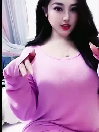 快手大玉儿定制衣服视频，大玉儿穿着私人订制的舞蹈服跳舞
